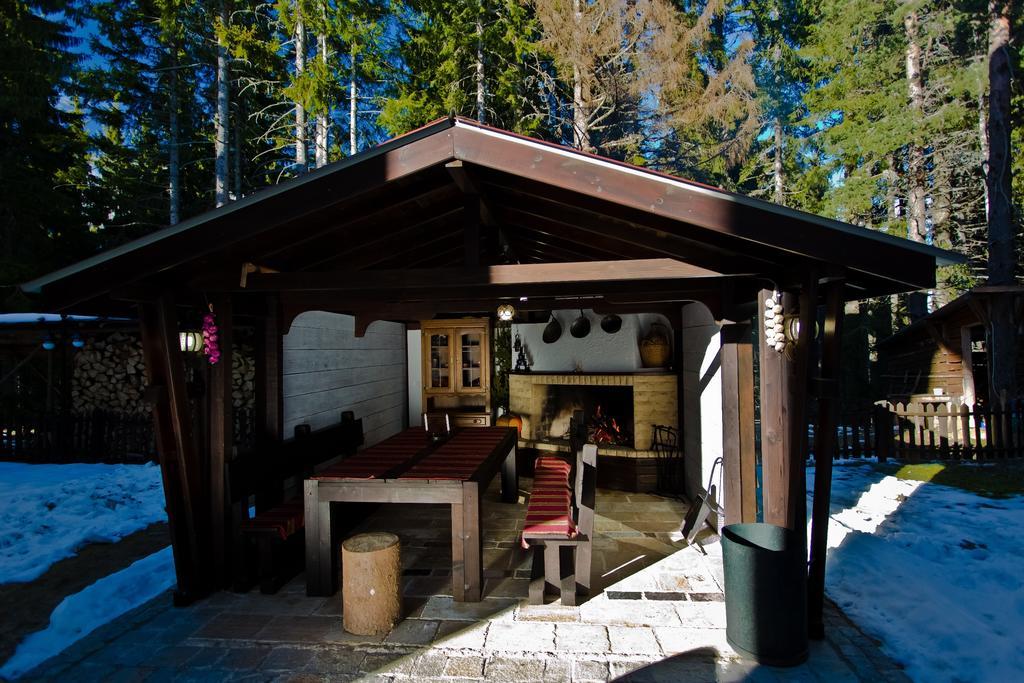 Monastery 2 Aparthotel Pamporovo Bagian luar foto