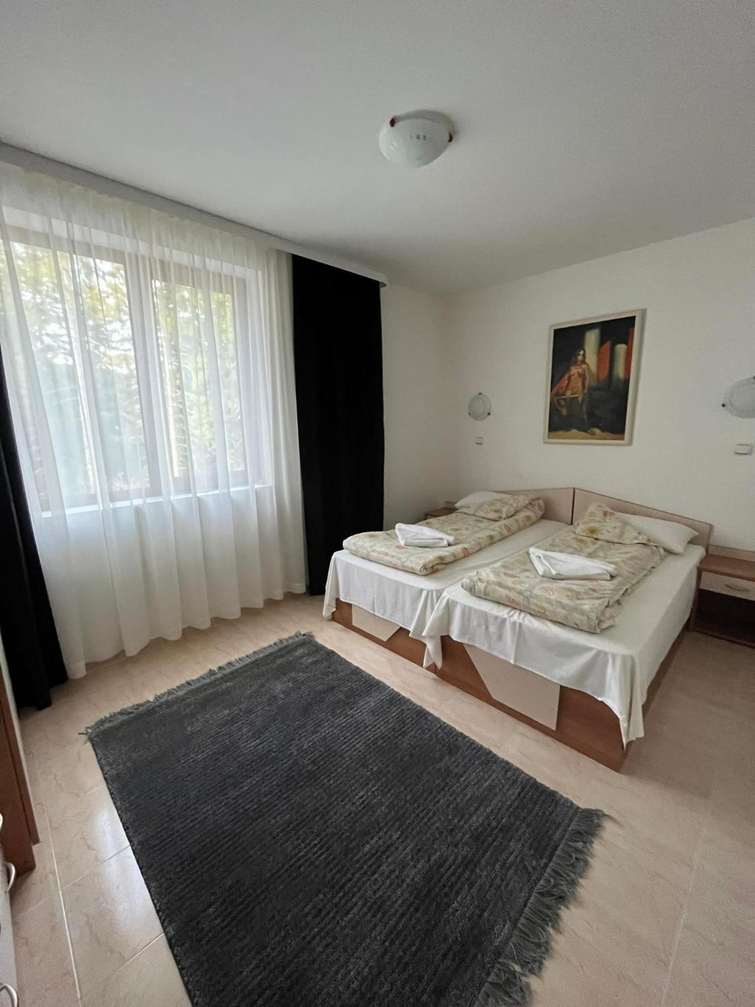Monastery 2 Aparthotel Pamporovo Bagian luar foto