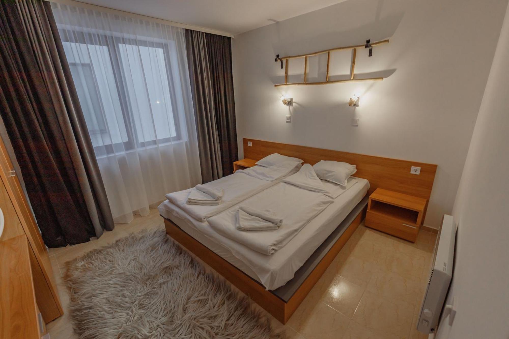 Monastery 2 Aparthotel Pamporovo Bagian luar foto